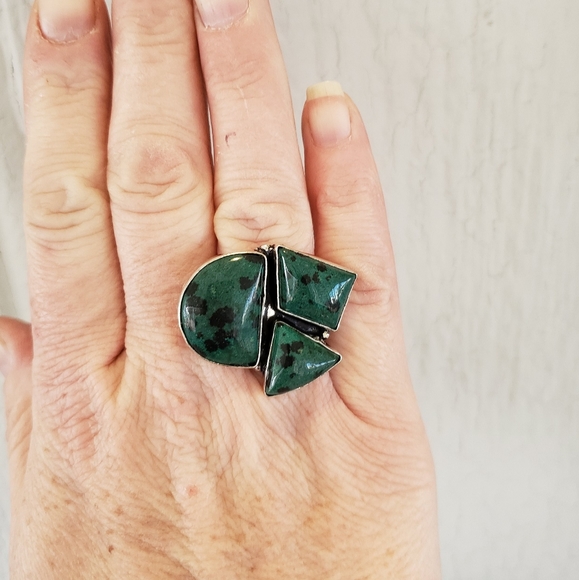 New Ruby Zoisite 925 Silver Ring. - Picture 7 of 7